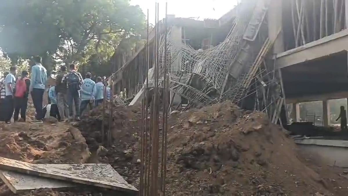 ग्वालियर में सीएम राइज स्कूल की छत गिरने से घायल मजदूर