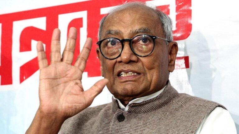 दिग्विजय सिंह पदयात्रा और उम्र पर तंज का जवाब