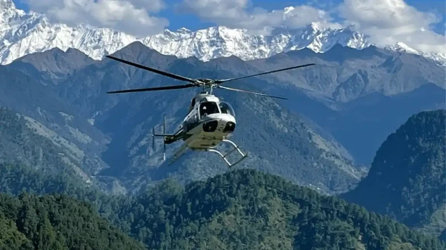 उत्तराखंड हेलिकॉप्टर लापता जोशीमठ के पास खोज अभियान