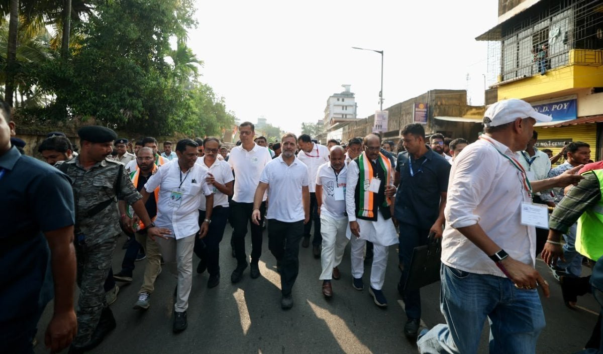 राहुल गांधी मोदी शाह ज्ञानेश कुमार न्याय के लिए जनसभा में बोलते हुए