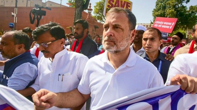 राहुल गांधी का चुनाव आयुक्त हमसे मिल क्यों नहीं रहे वीडियो