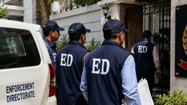 रुचि ग्लोबल बैंक घोटाले में ईडी की कार्रवाई का दृश्य