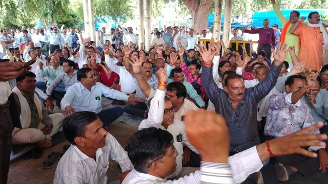 भोपाल में शिक्षकों की मांगों को लेकर राहुल गांधी की मुख्यमंत्री मोहन यादव से अपील